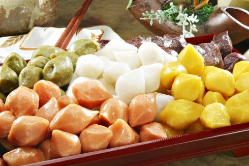 Songpyeon made by hand are not this neat usually.